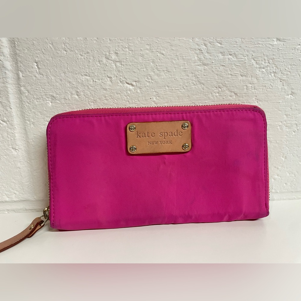Kate Spade Pink Wallet